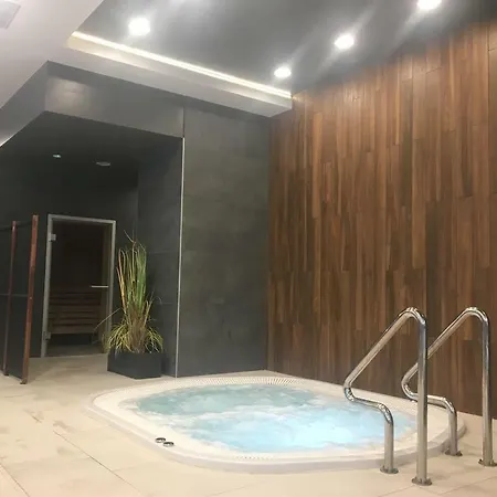 Apartment A&b